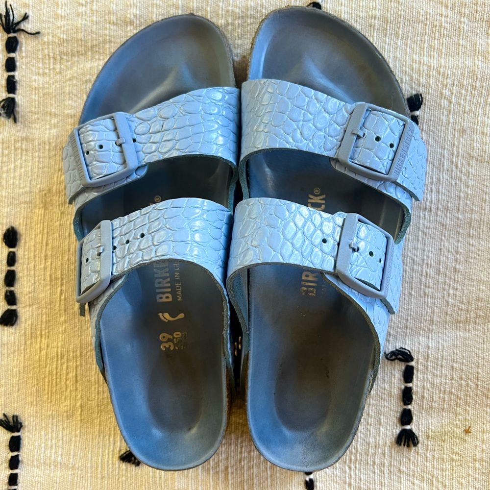 Birkenstock Arizona Rivet Logo In Dusty Blue Leather